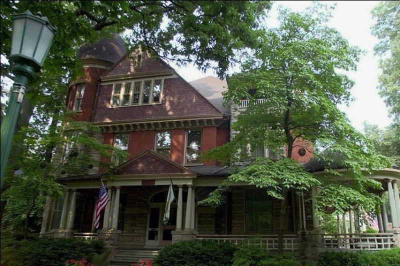 ホテル Paddocks House ニューマーケット エクステリア 写真